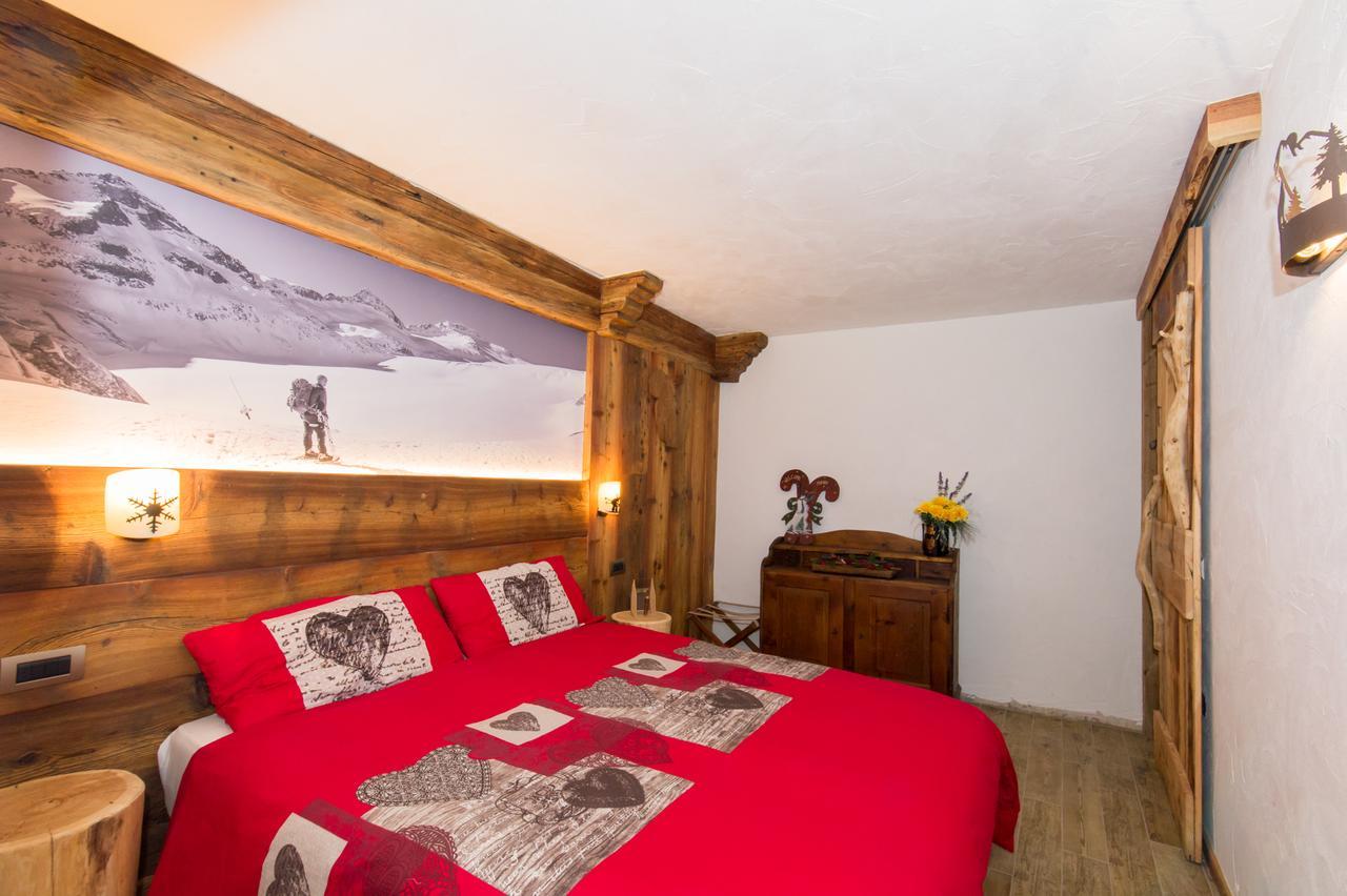 B/B La Locanda Delle Pulci Mezzana Kültér fotó
